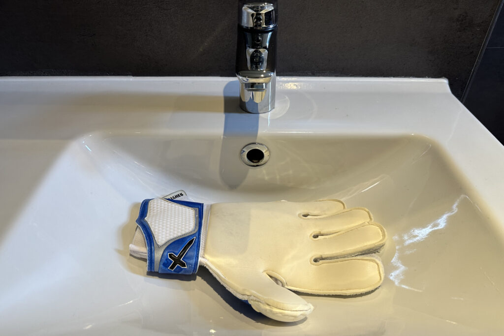 Waschanleitung - Gebrauchte Handschuhe