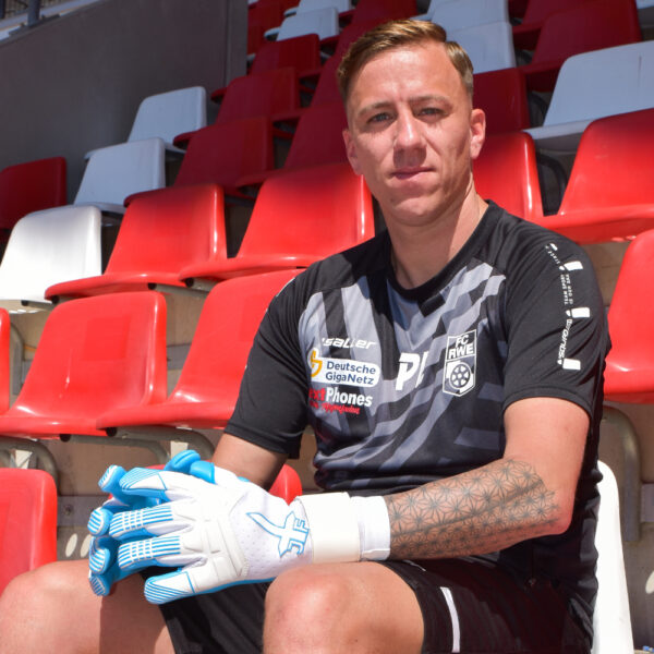 Patrick Ecke - FC Rot Weiss Erfurt im Aquaneo